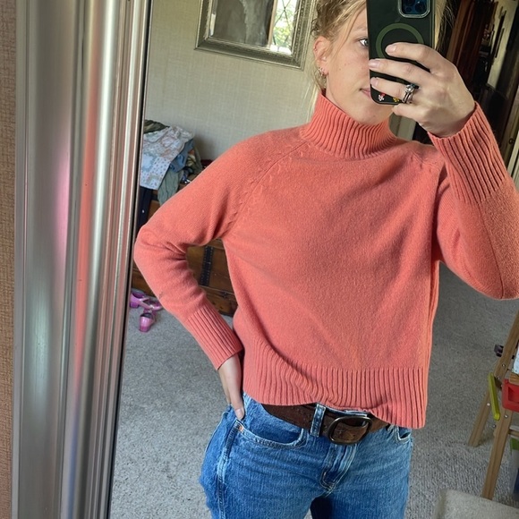 Field Gear Cozy Coral Cashmere Mockneck Sweater - Picture 10 of 14